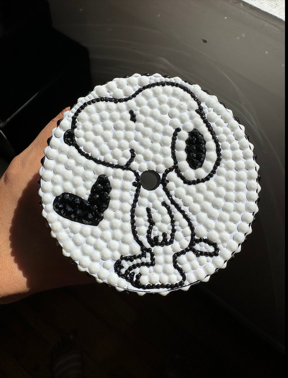 Snoopy white Tumbler/ white glitter/ Water tumbler / Snowglobe tumbler / Snoopy peanuts