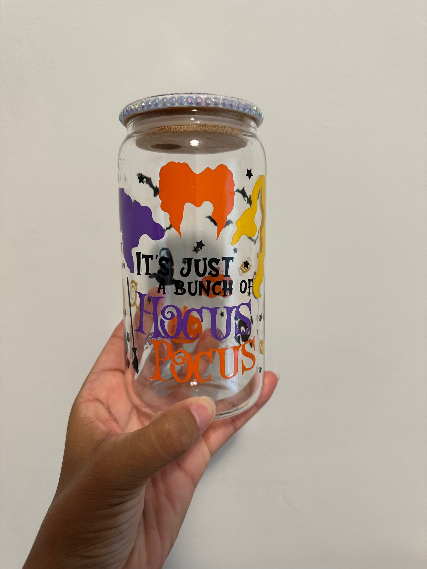 Hocus Pocus 16 oz glass can