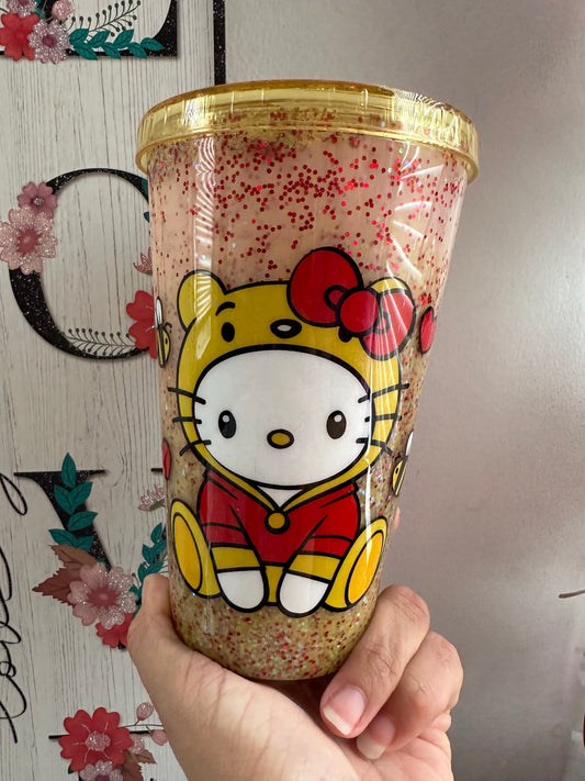 Hello Kitty Winnie the pooh Tumbler/ hold and red glitter/ Water tumbler / Snowglobe